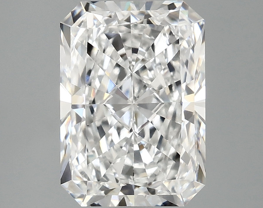 3.02ct Radiant, E VS1 — IGI