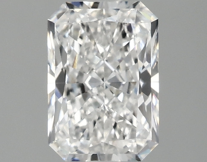 1.33ct Radiant Lab-Grown Diamond — E VS2, IGI Certified