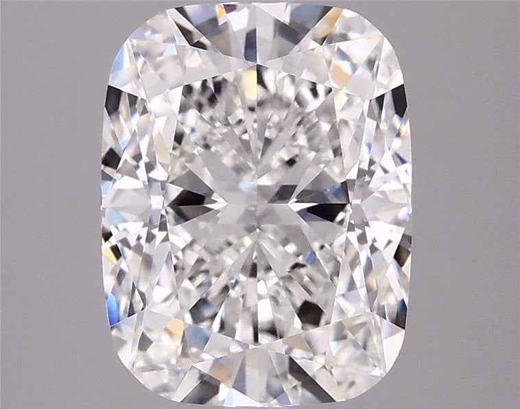 3.61ct Cushion, E VVS2 — IGI