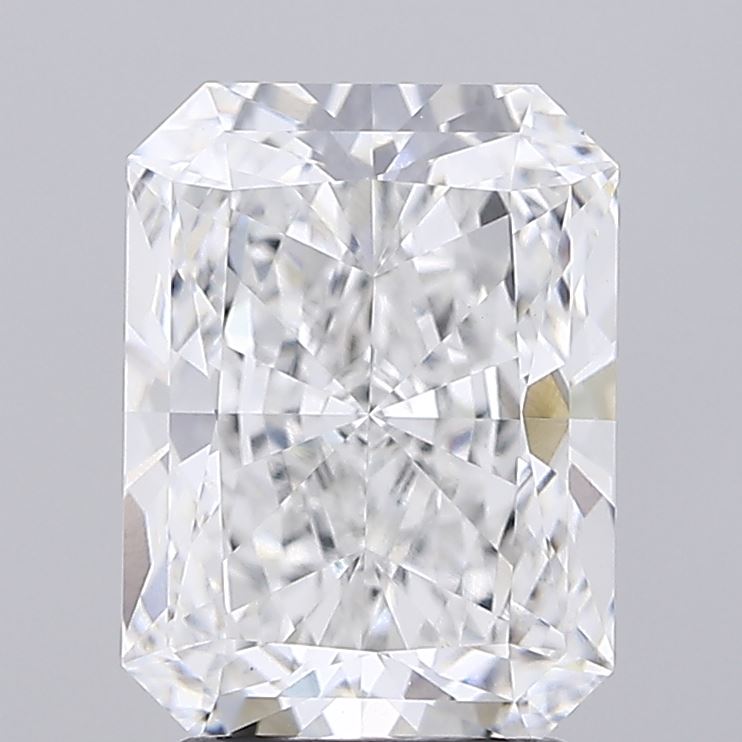 2.56ct Radiant, E VVS2 — IGI