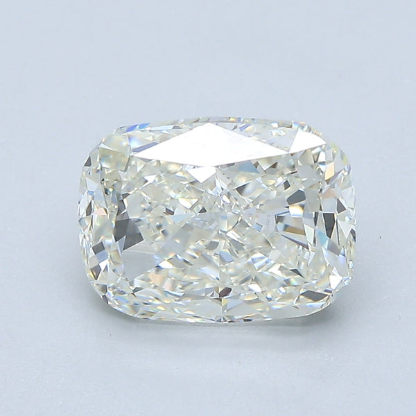3.01ct Cushion, J VVS2 — GIA