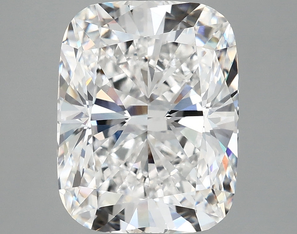 4.99ct Cushion, E VVS2 — IGI