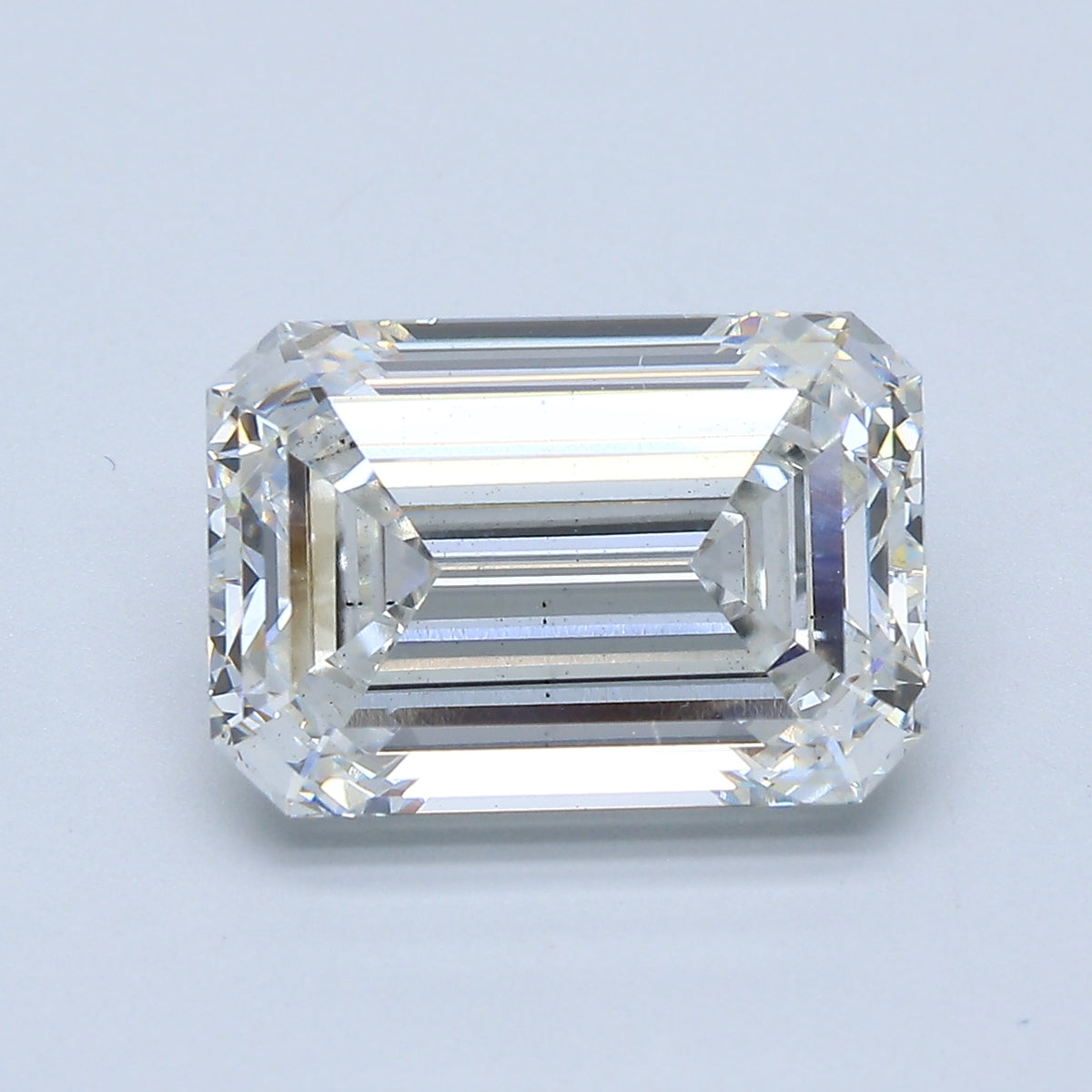 5.38ct Emerald, F VS2 — IGI