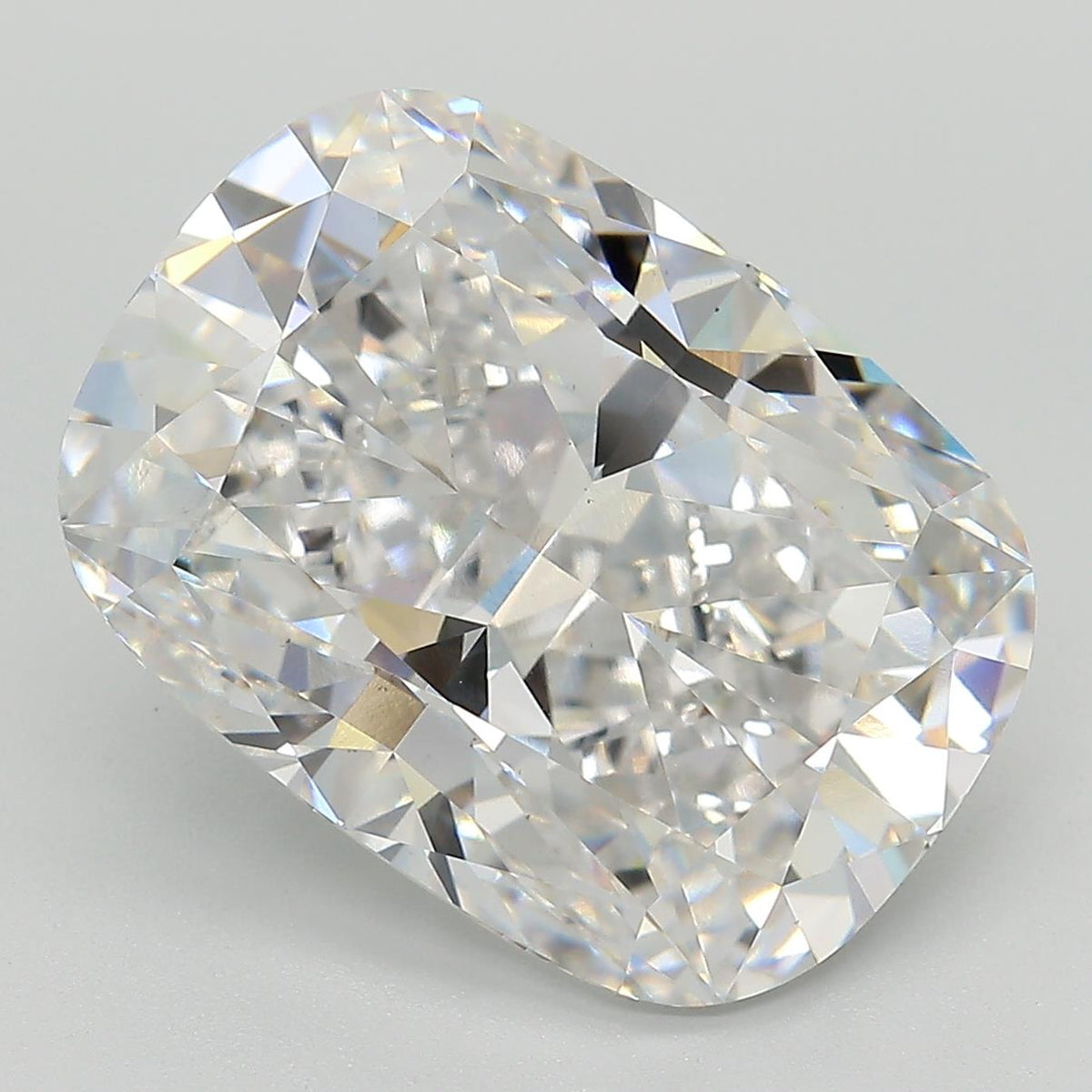 9.08ct Cushion, E VS1 — GIA