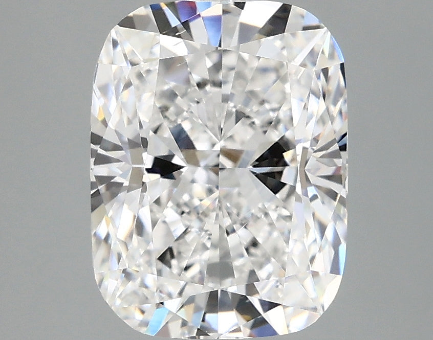2.9ct Cushion, D VS2 — IGI