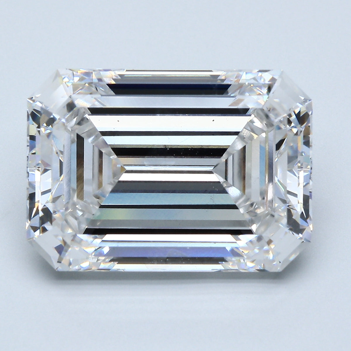14.85ct Emerald, F VS1 — GIA