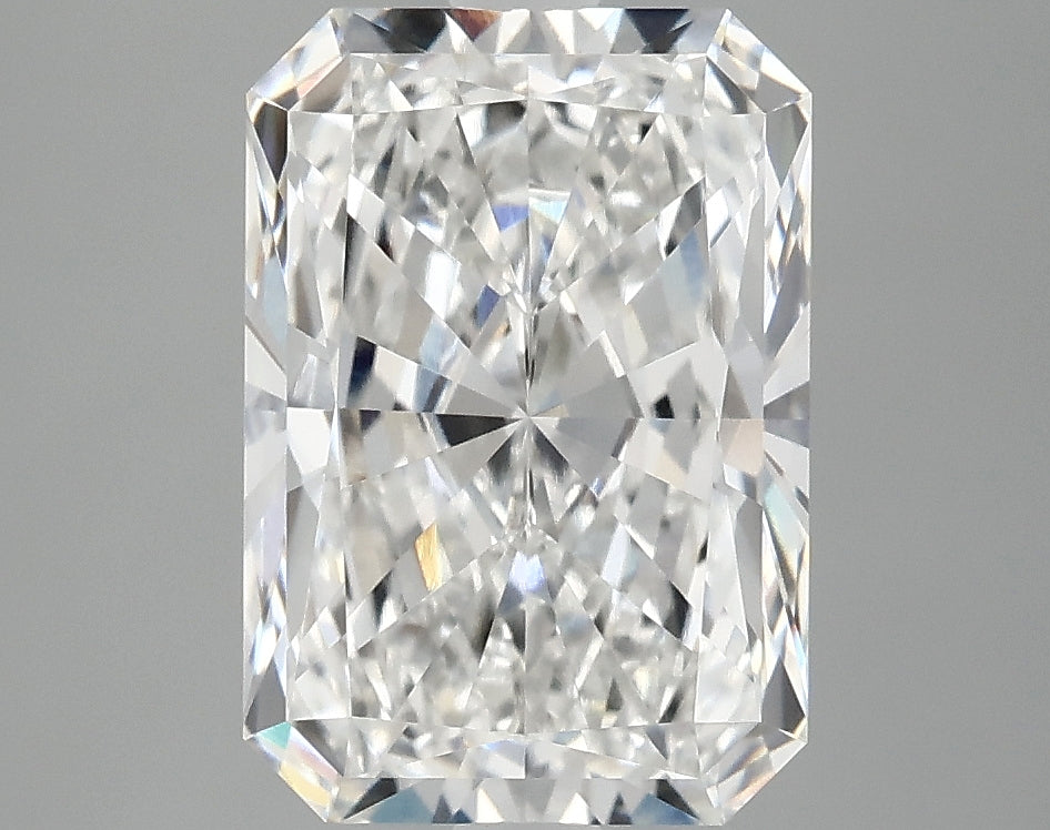 3.54ct Radiant, F VVS2 — IGI