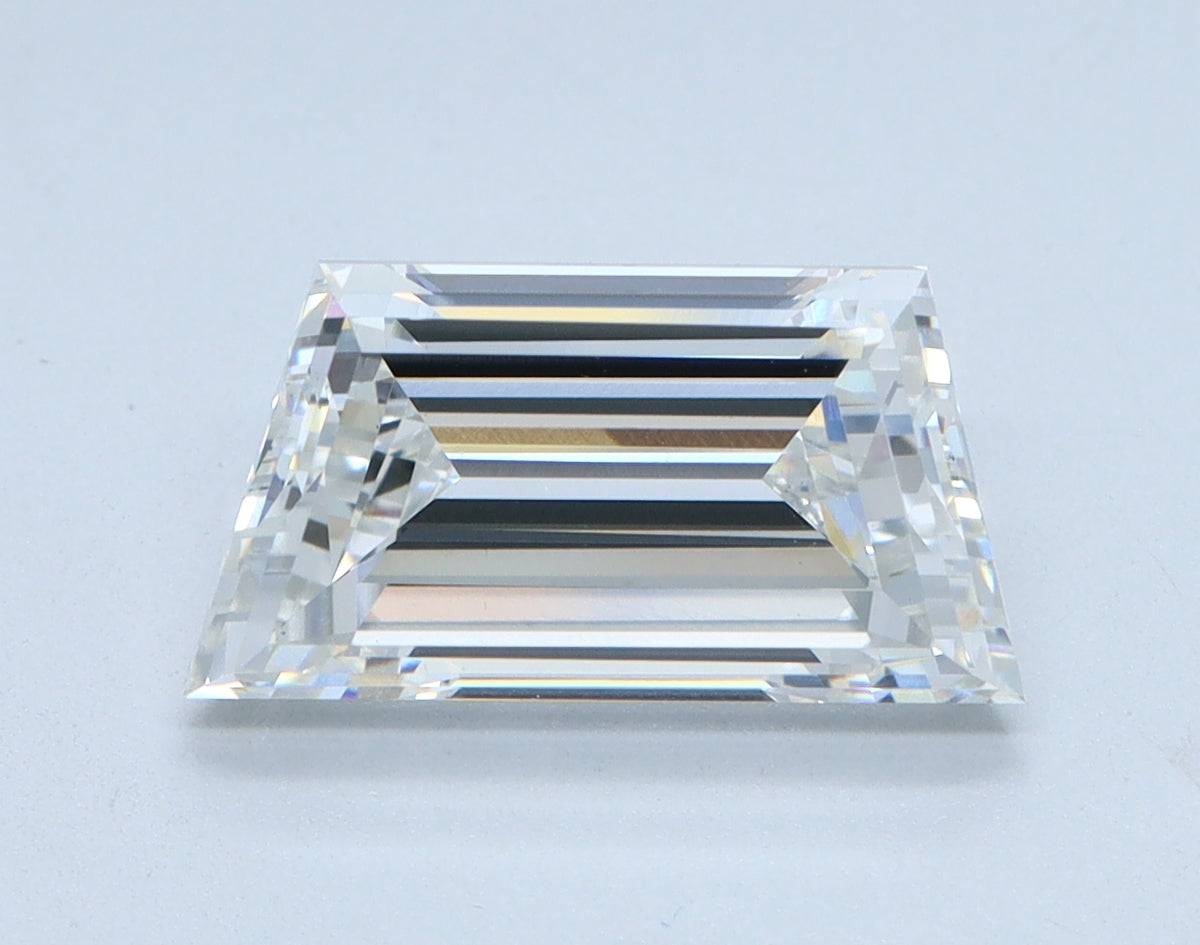 2.49ct Trapezoid, E VS1 — IGI