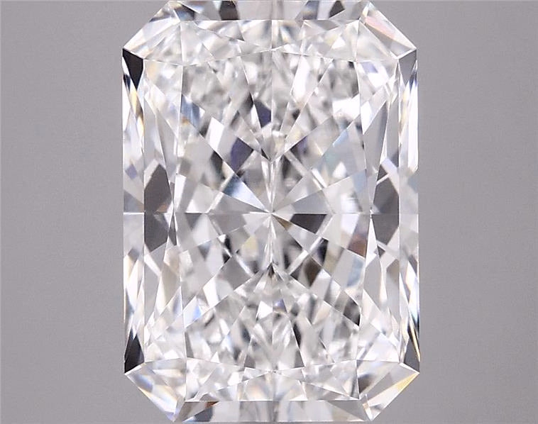 3.07ct Radiant, E VVS2 — IGI