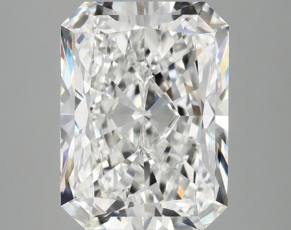 5.03ct Radiant Lab-Grown Diamond — E VVS2, IGI Certified