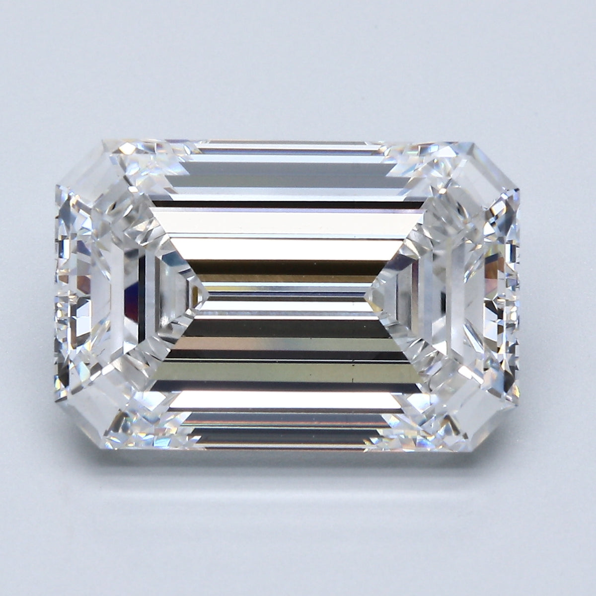 9.66ct Emerald, E VS1 — GIA