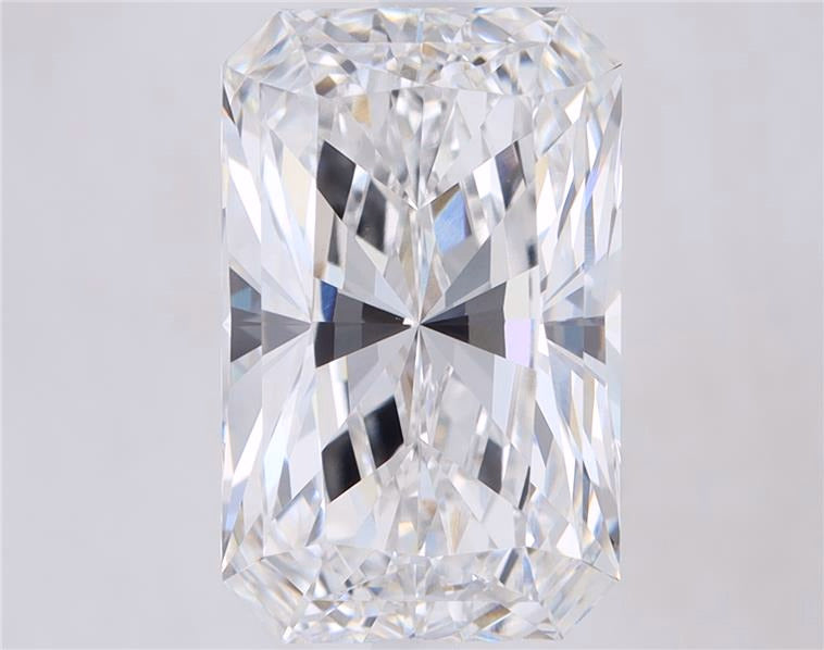 3.1ct Radiant, E VVS1 — IGI