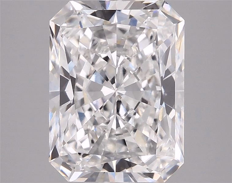 5.01ct Radiant, E VVS2 — IGI
