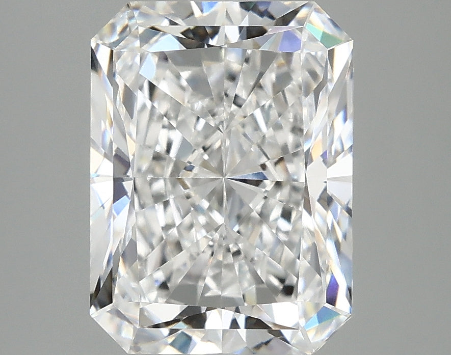 3.66ct Radiant, D VVS2 — IGI