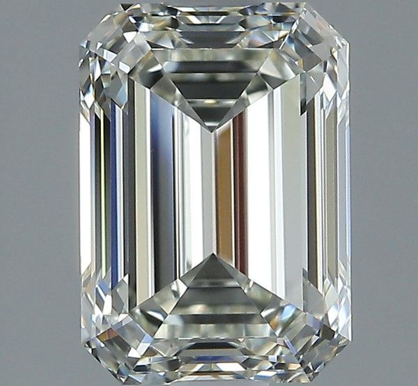 2.01ct EMERALD, J VS1 — GIA