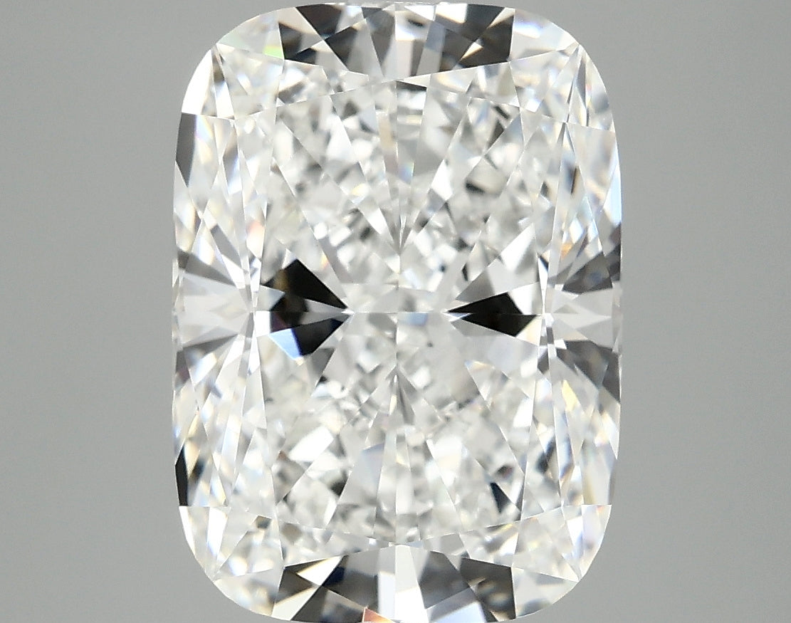 5.97ct Cushion, E VVS2 — IGI
