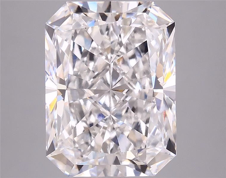 4.0ct Radiant, E VVS2 — IGI