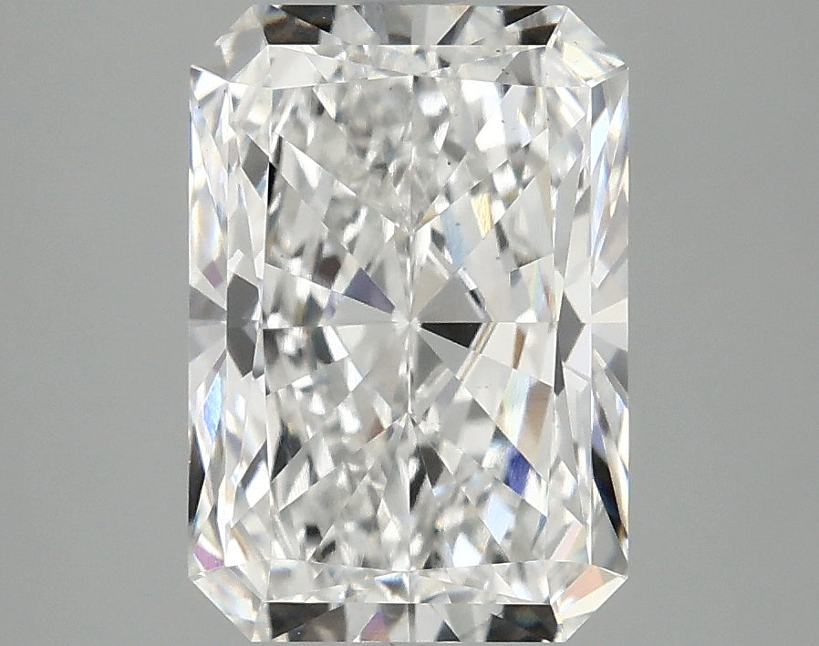 3.01ct Radiant, E VS2 — IGI