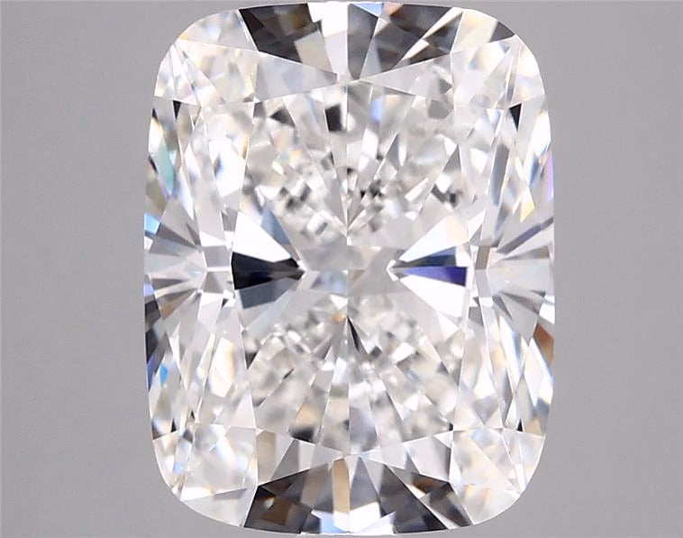 3.09ct Cushion, E VVS2 — IGI