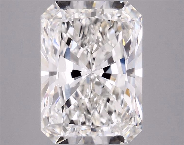 4.68ct Radiant Lab-Grown Diamond — E VVS2, IGI Certified