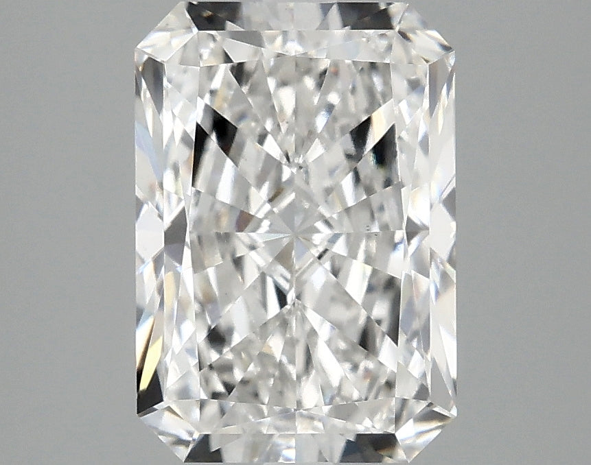 2.7ct Radiant Lab-Grown Diamond — E VS1, IGI Certified