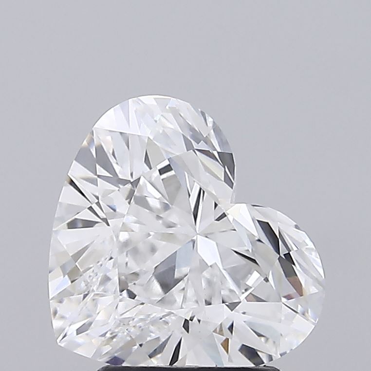 2.77ct Heart, D VVS2 — IGI