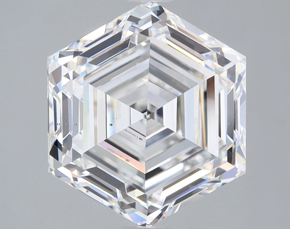 3.69ct Hexagonal, E VS2 — IGI