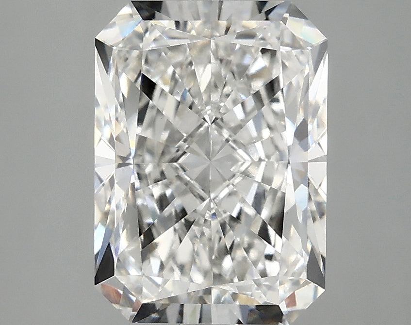 2.93ct Radiant, F VS1 — IGI