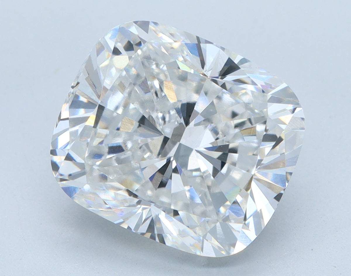 5.19ct Cushion, E VS1 — IGI
