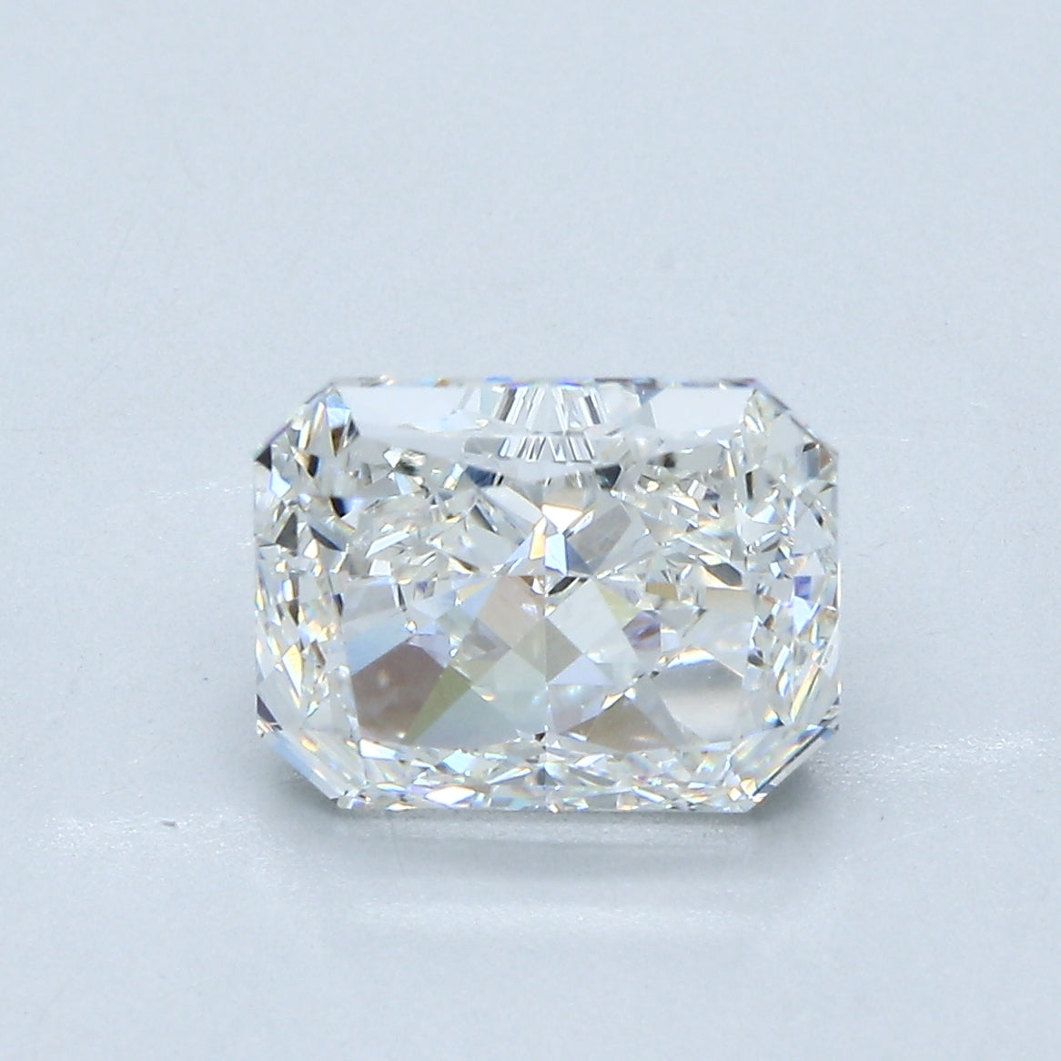 3.01ct RADIANT, G VVS1 — GIA — Laura Milman New York