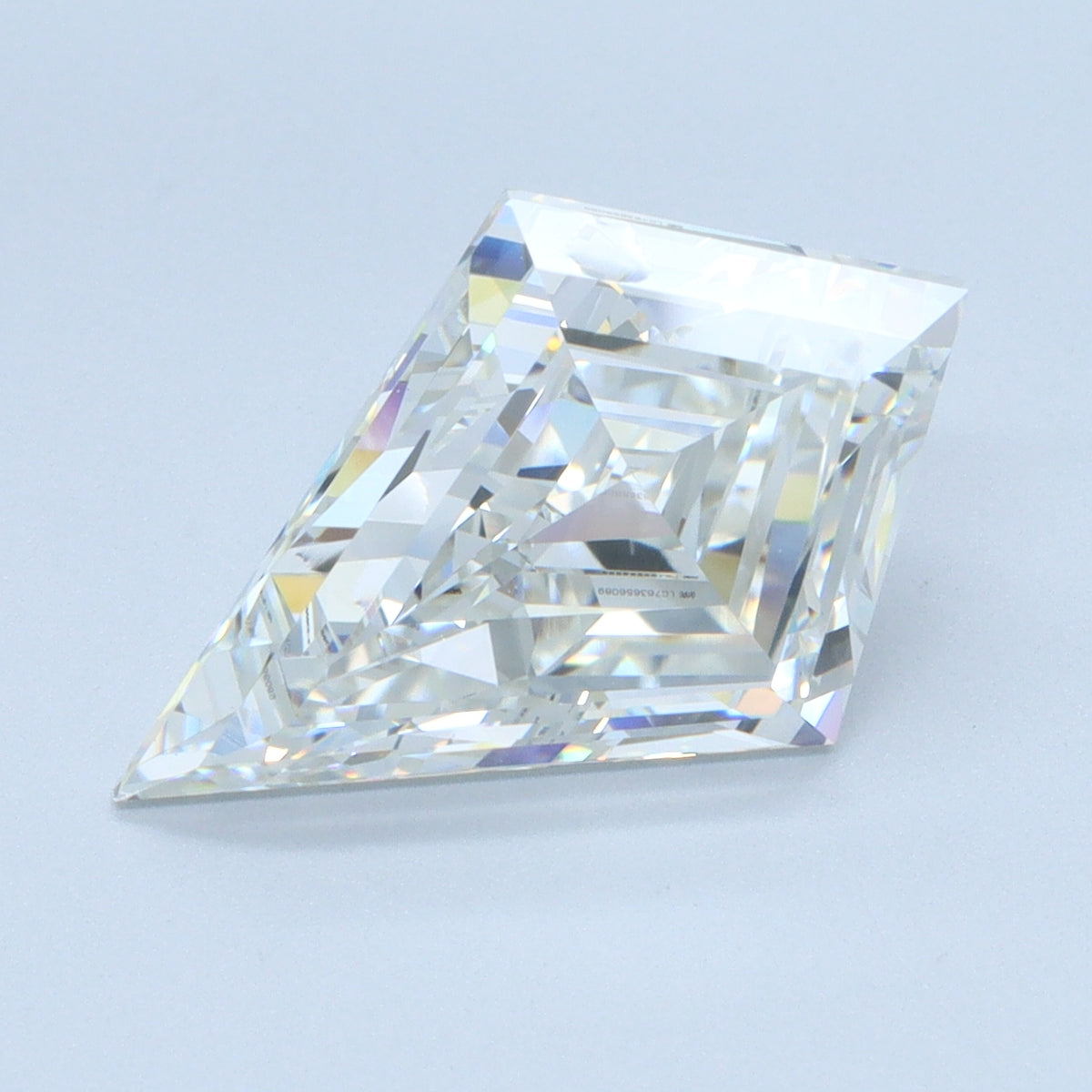 4.07ct Kite, F VVS2 — IGI