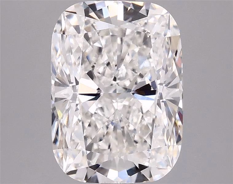 3.85ct Cushion, E VVS2 — IGI