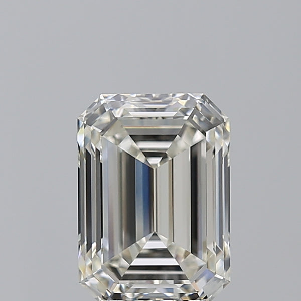 3.01ct EMERALD, J VS1 — GIA
