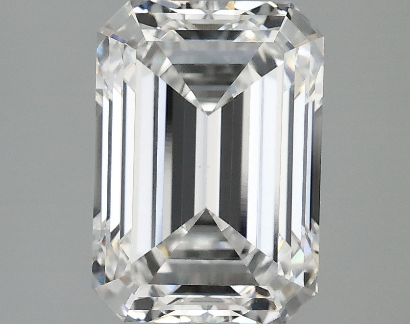 2.83ct Emerald Lab-Grown Diamond — E VS1, IGI Certified