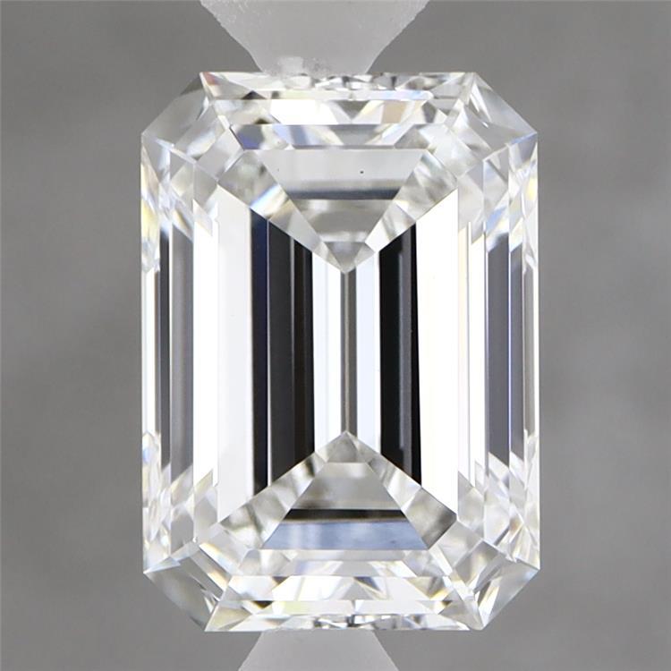2.6ct Emerald, E VS1 — IGI
