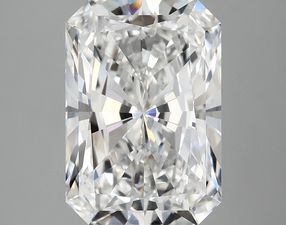 3.48ct Radiant, D VVS2 — IGI