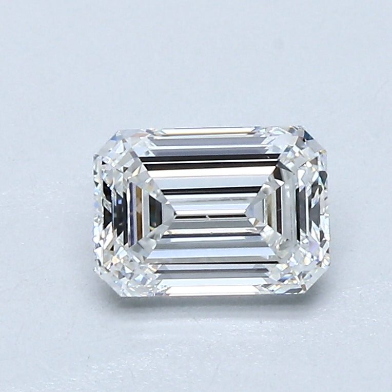 0.9ct EMERALD, E VS1 — GIA — Laura Milman New York