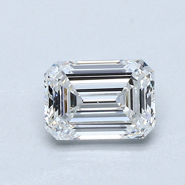 0.9ct EMERALD, E VS1 — GIA