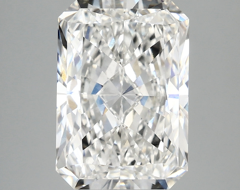 4.17ct Radiant, F VS1 — IGI