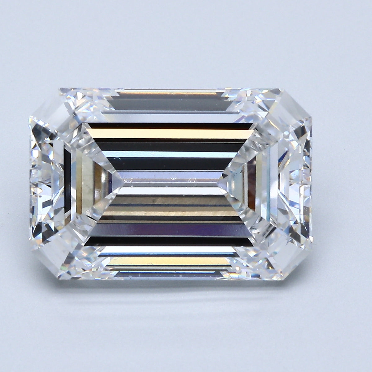 9.59ct Emerald, E VS1 — GIA