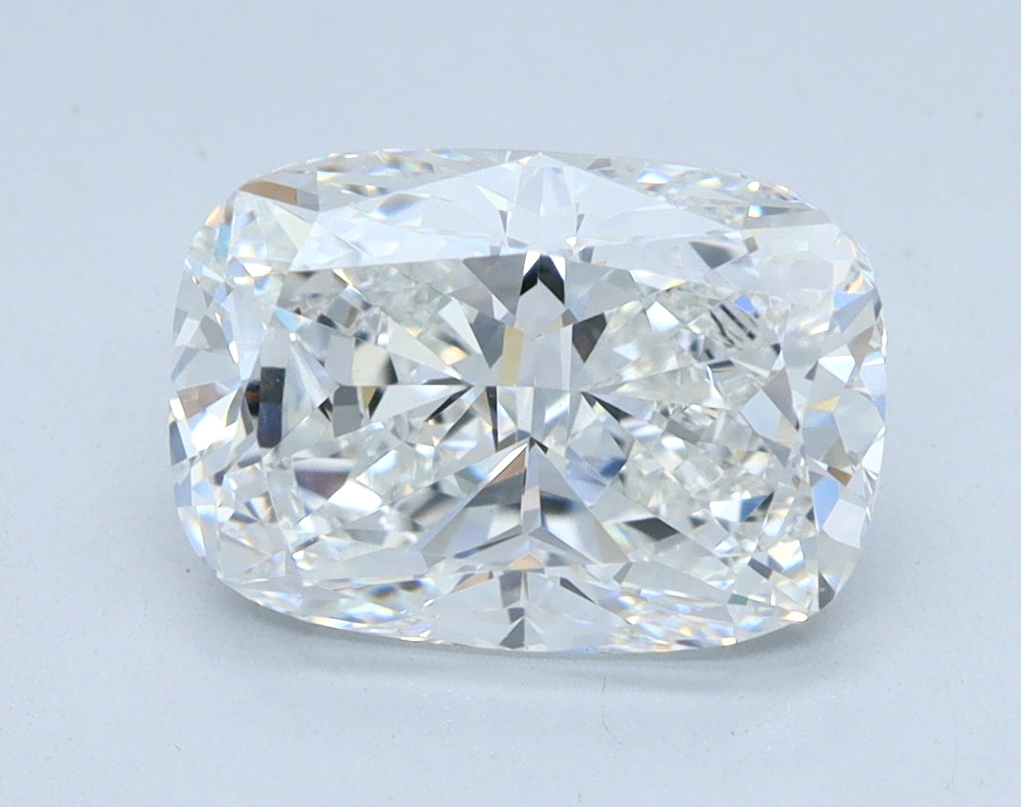 2.52ct Cushion, E VVS2 — IGI