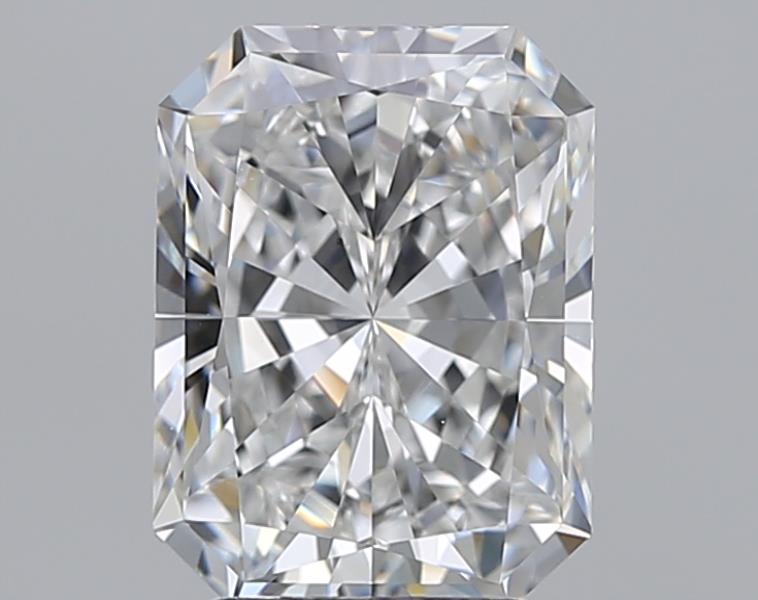 3.01ct RADIANT, E VS2 — GIA — Laura Milman New York