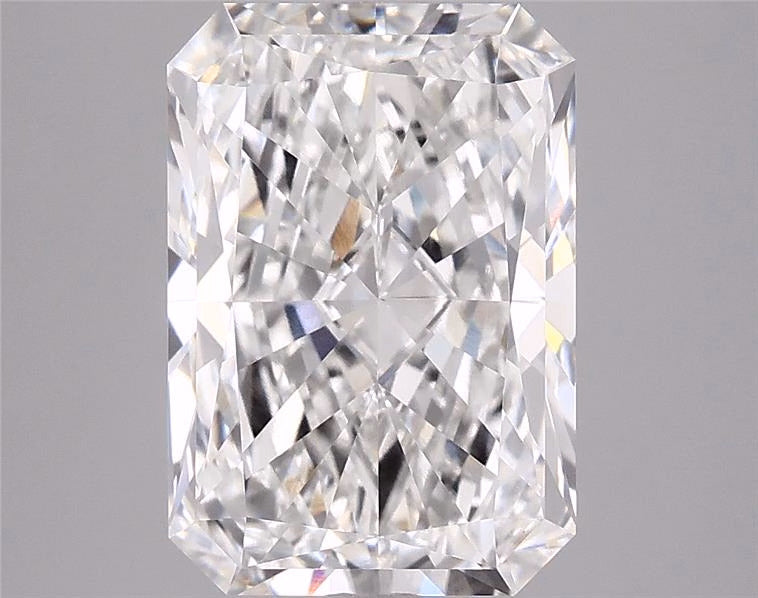 5.63ct Radiant Lab-Grown Diamond — E VS1, IGI Certified