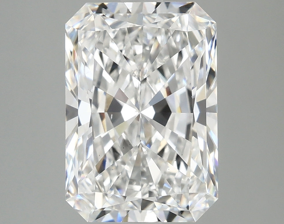 3.78ct Radiant, D VS2 — IGI