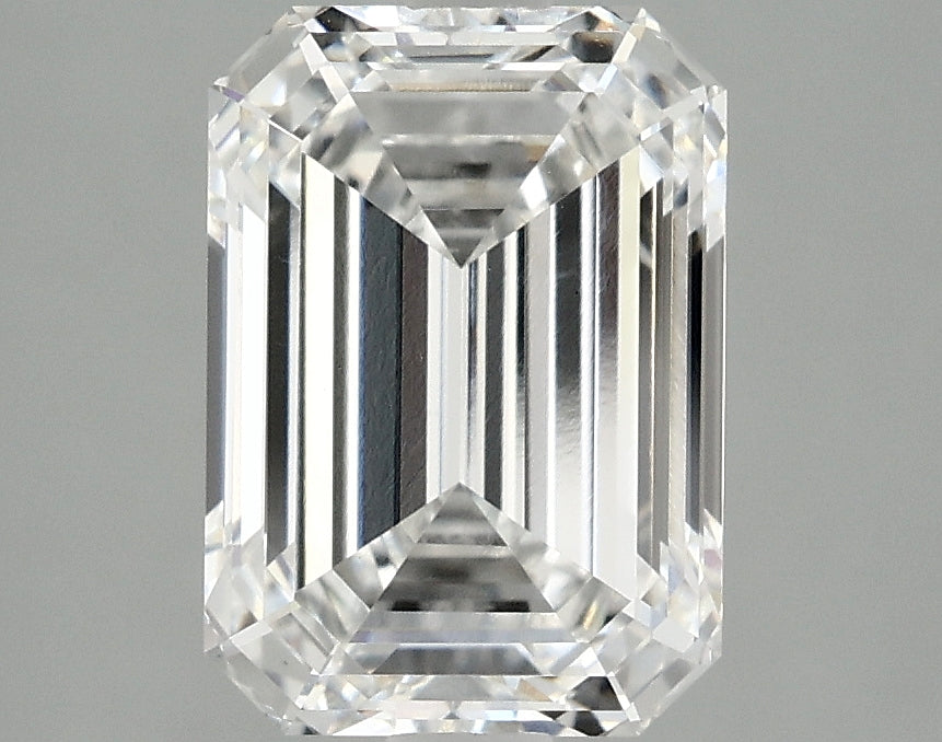 2.74ct Emerald, E VS1 — IGI