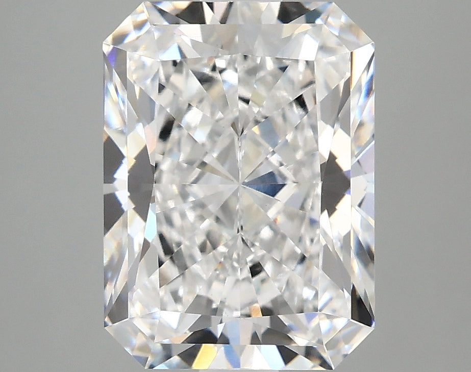 3.91ct Radiant, D VS1 — IGI