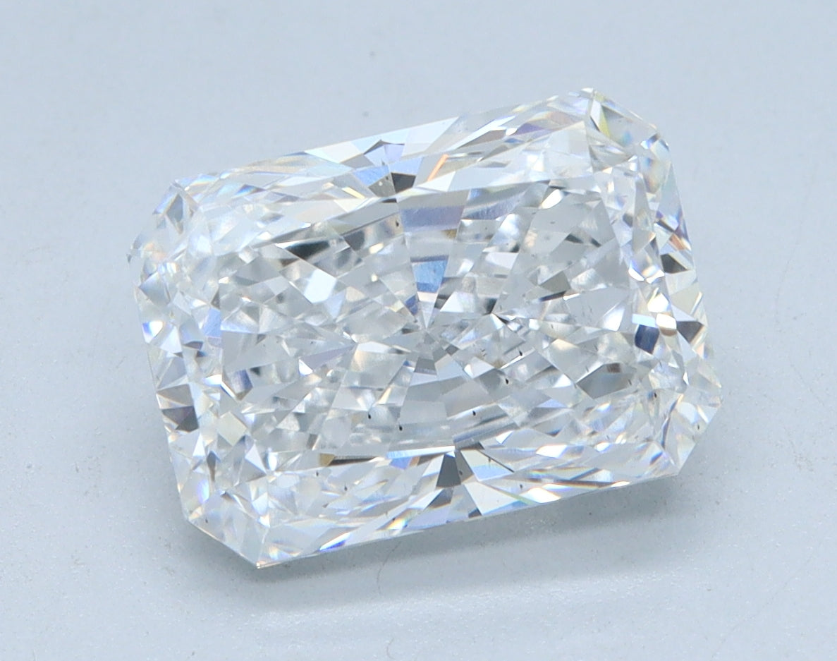 3.06ct Radiant Lab-Grown Diamond — D VS2, IGI Certified