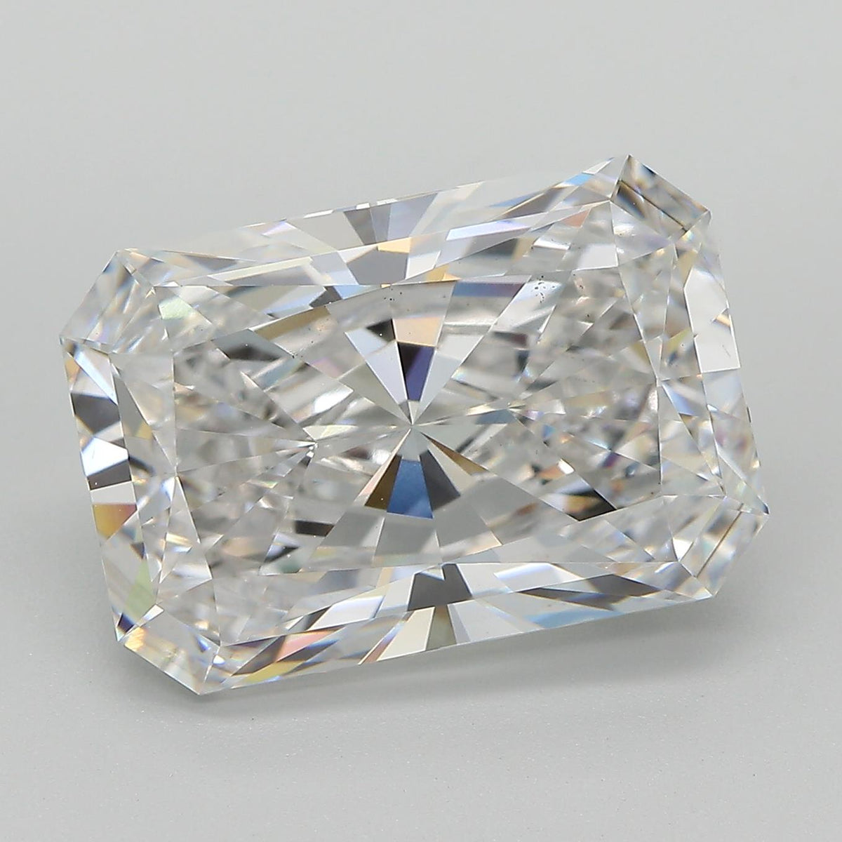 8.0ct Radiant, F VS2 — GIA