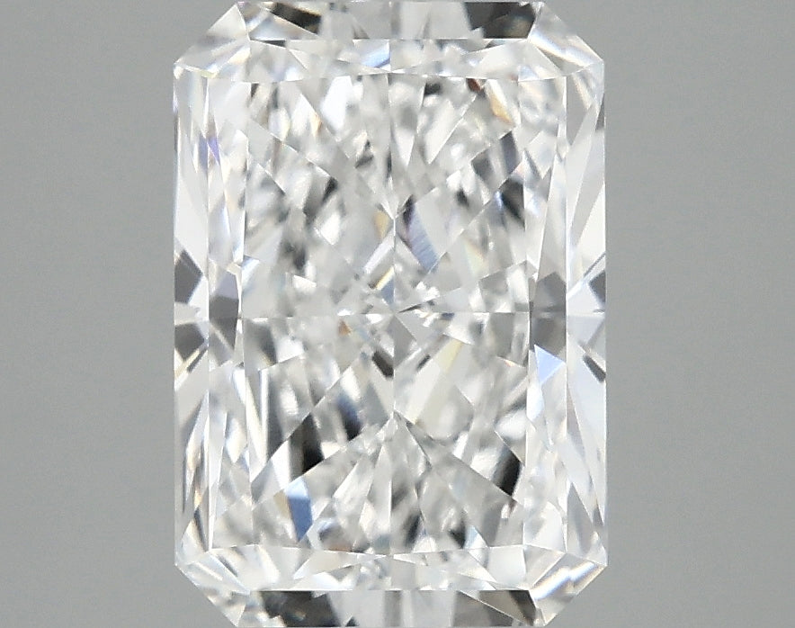 2.91ct Radiant, D VVS2 — IGI