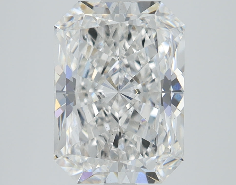 2.69ct Radiant Lab-Grown Diamond — E VS2, IGI Certified